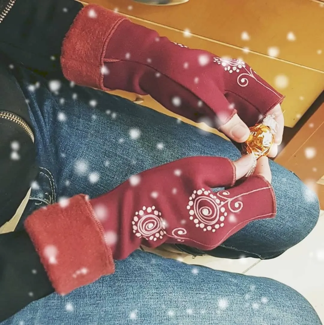 Handmade Fingerless Wrist Warmer Gloves With Handpainted Pattern