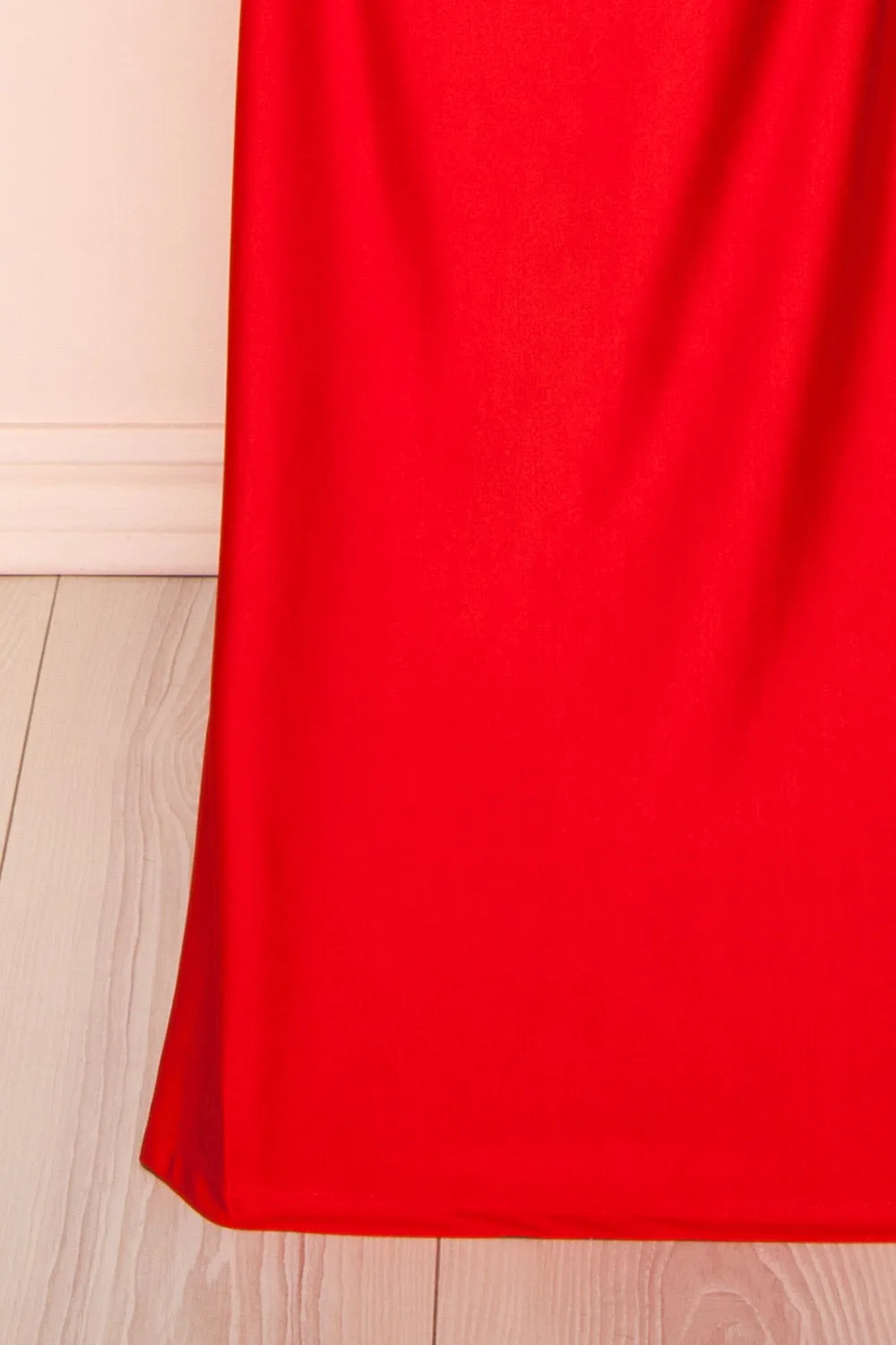 Kristen Red | Fitted Maxi Dress w/ Cowl Neck